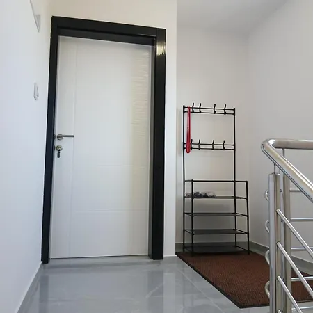 Guest house Eni 4*