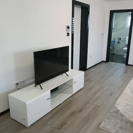 Eni 4*