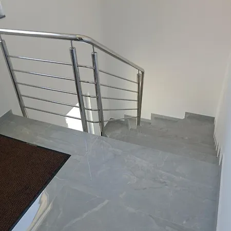 Eni Гостевой дом 3*