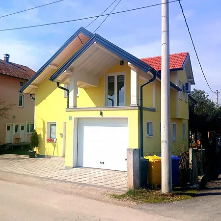 Eni Гостевой дом 3*